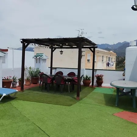 펜션 Casa Con Terraza Privada 네르하