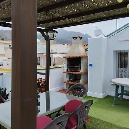 Casa Con Terraza Privada * 네르하