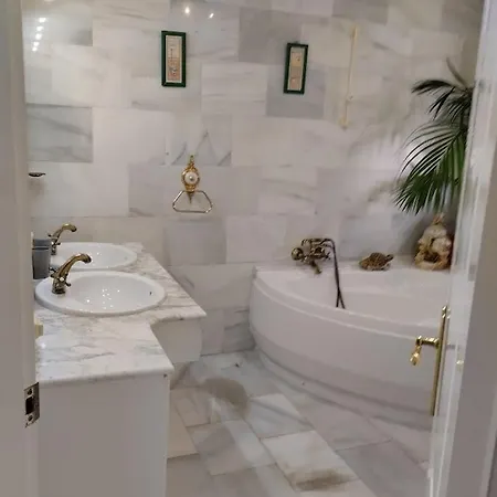 Casa Con Terraza Privada