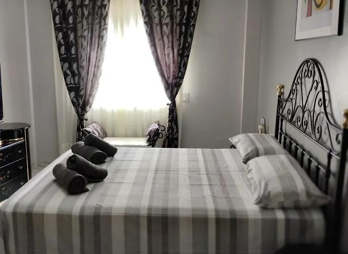 Feriehus Casa Con Terraza Privada Nerja