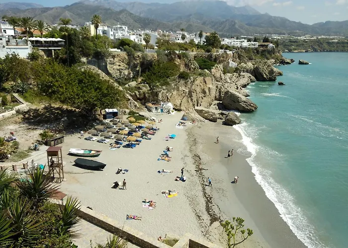Casa Con Terraza Privada * Nerja